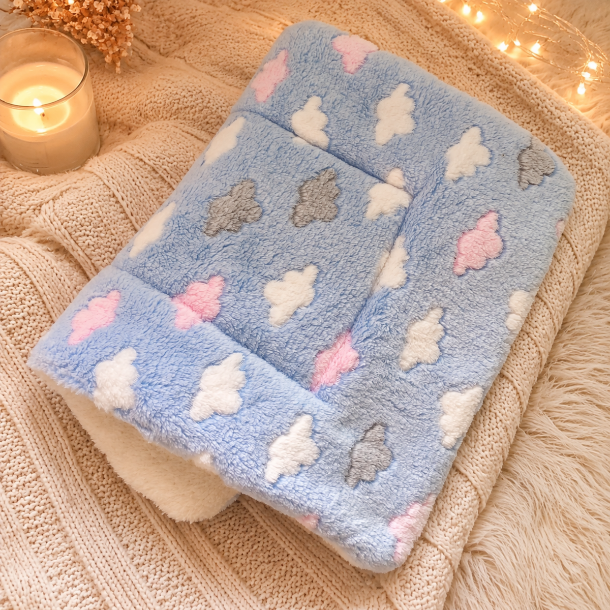 Dreamy Days Plush Pet Blanket